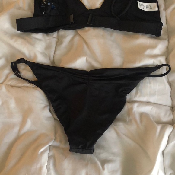 Blue life eclipse bikini - Picture 5 of 6